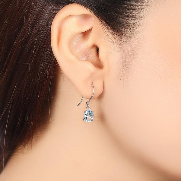 BLUE TOPAZ OVAL SILVER EARRINGS 