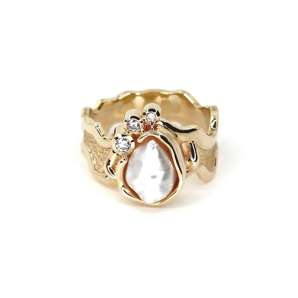 9ct SOLID YELLOW GOLD KESHI PEARL RING WITH DIAMONDS