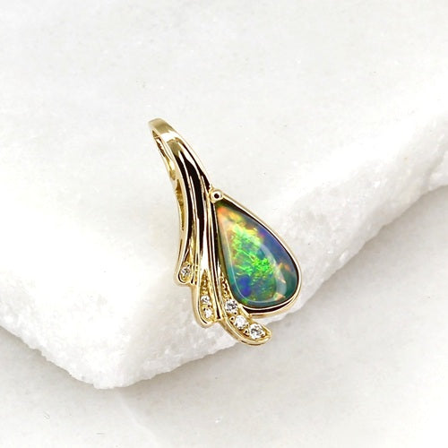 GOLDEN FLAME 18CT YELLOW GOLD BOULDER OPAL & DIAMOND PENDANT