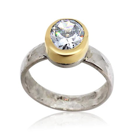 HANDMADE ISRAELI SILVER RING WITH 9CT GOLD BEZEL 