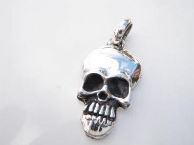 MEXICAN MADE SILVER SKULL PENDANT